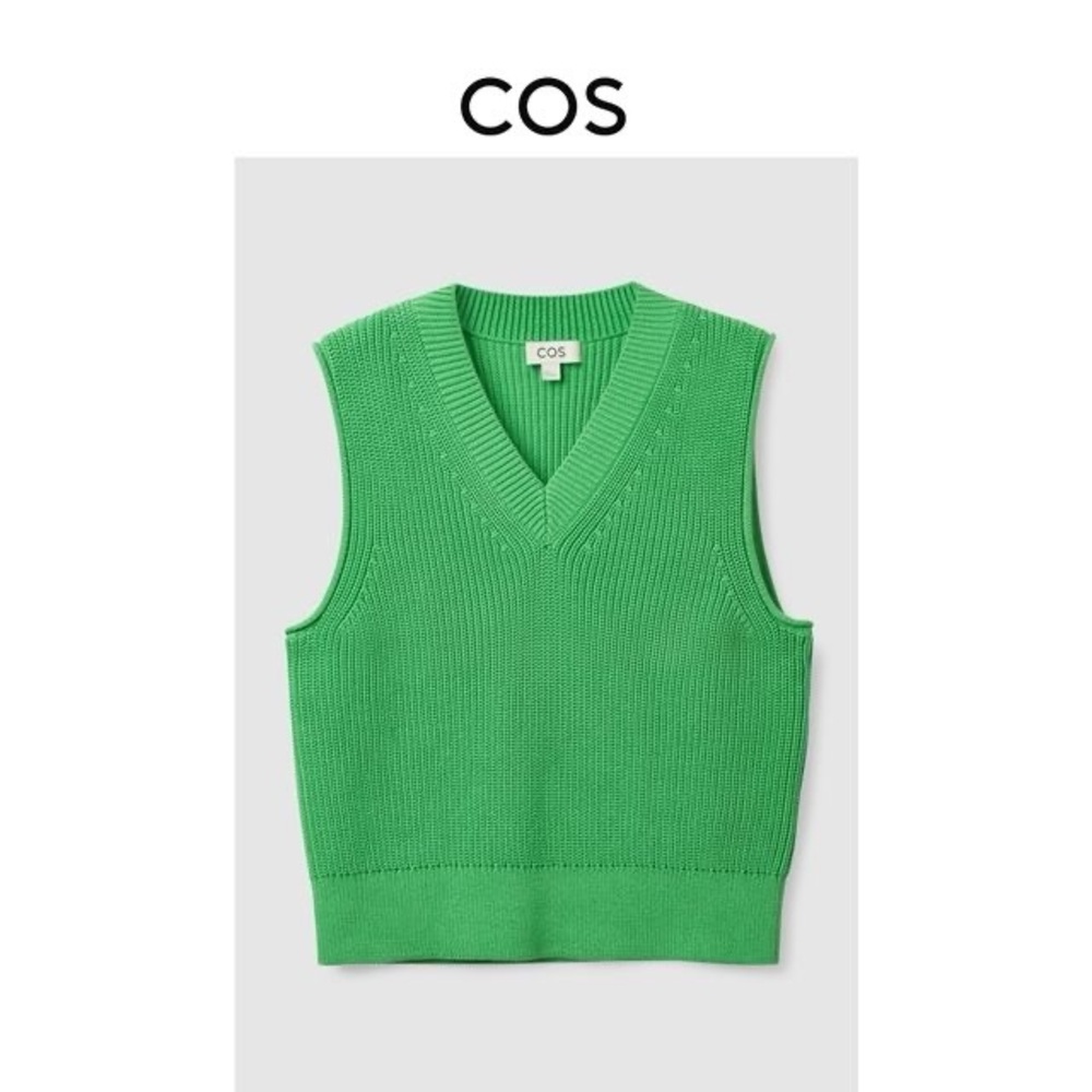 COS Chunky Knit Vest